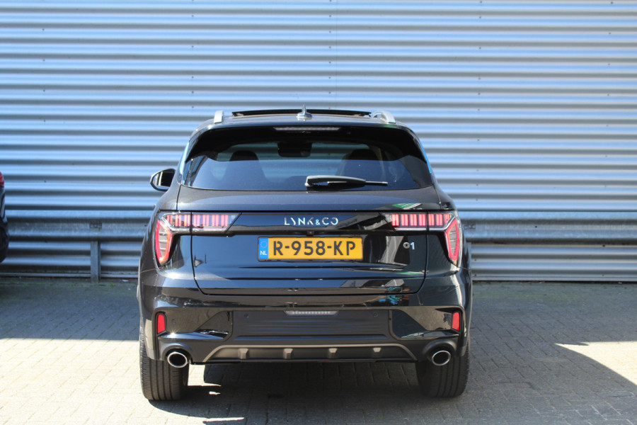Lynk & Co 01 1.5 PHEV 262pk Automaat NL-Auto NAP BTW Clima Cruise Navi 360 Camera Panoramadak 20"LMV El. Klep
