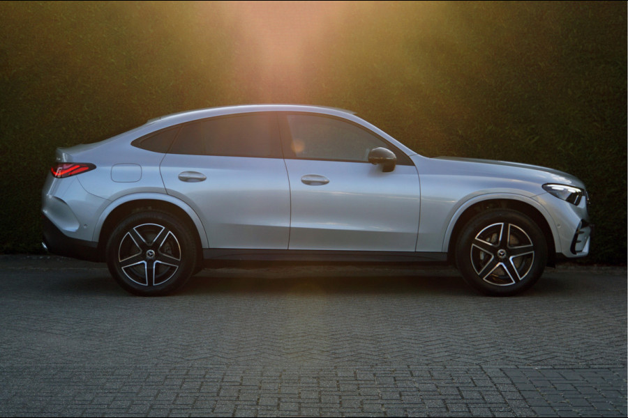Mercedes-Benz GLC Coupé GLC 300 e 4MATIC AMG Line | Memory Digital Trekhaak Keyless