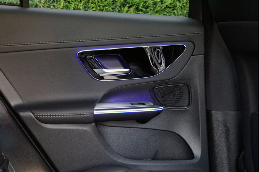 Mercedes-Benz GLC Coupé GLC 300 e 4MATIC AMG Line | Memory Digital Trekhaak Keyless