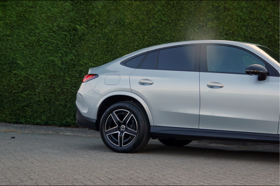 Mercedes-Benz GLC Coupé GLC 300 e 4MATIC AMG Line | Memory Digital Trekhaak Keyless