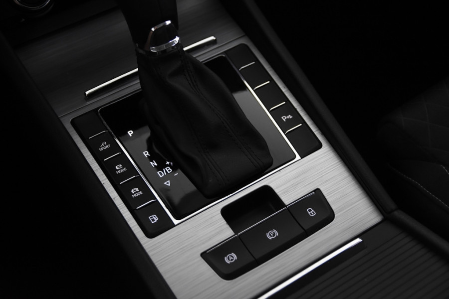 Škoda Superb Combi 1.4 TSI iV Combi Hybrid *1ste Eigenaar*Panoramadak*Memory Seats*