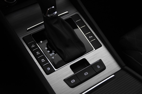 Škoda Superb Combi 1.4 TSI iV Combi Hybrid *1ste Eigenaar*Panoramadak*Memory Seats*