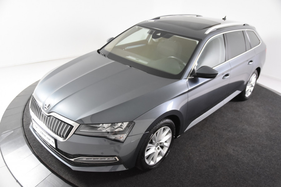Škoda Superb Combi 1.4 TSI iV Combi Hybrid *1ste Eigenaar*Panoramadak*Memory Seats*