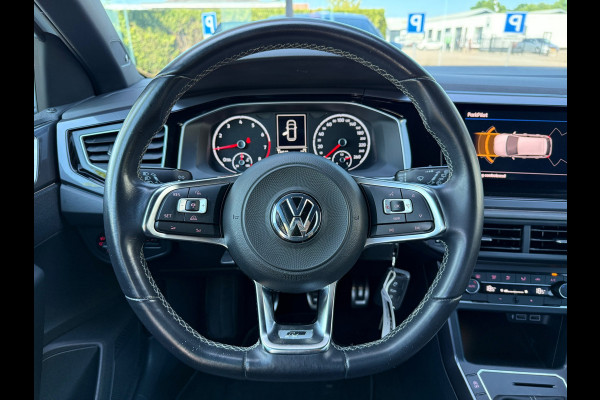 Volkswagen Polo 1.0 TSI 116PK Highline Business R - Navi - Climate - Parkeerhulp - Org.NL