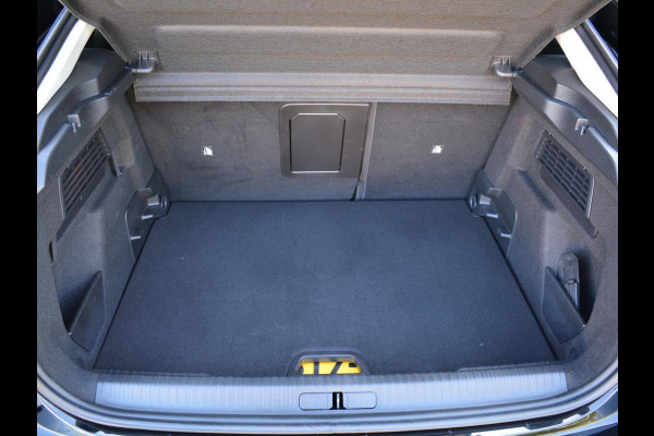 Citroën Ë-C4 50 kWh 136pk Shine | Warmtepomp | 3 Fase |