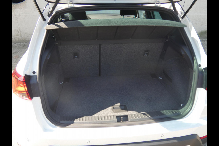 Seat Arona 1.0 TSI FR | NAVIGATIE | ACHTERUITRIJCAMERA |