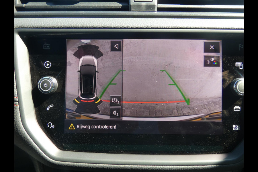 Seat Arona 1.0 TSI FR | NAVIGATIE | ACHTERUITRIJCAMERA |