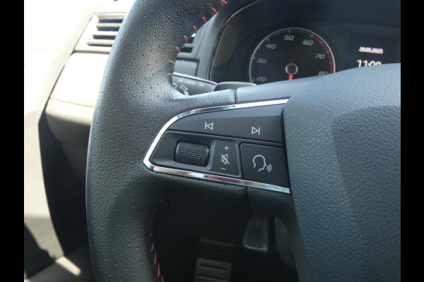 Seat Arona 1.0 TSI FR | NAVIGATIE | ACHTERUITRIJCAMERA |