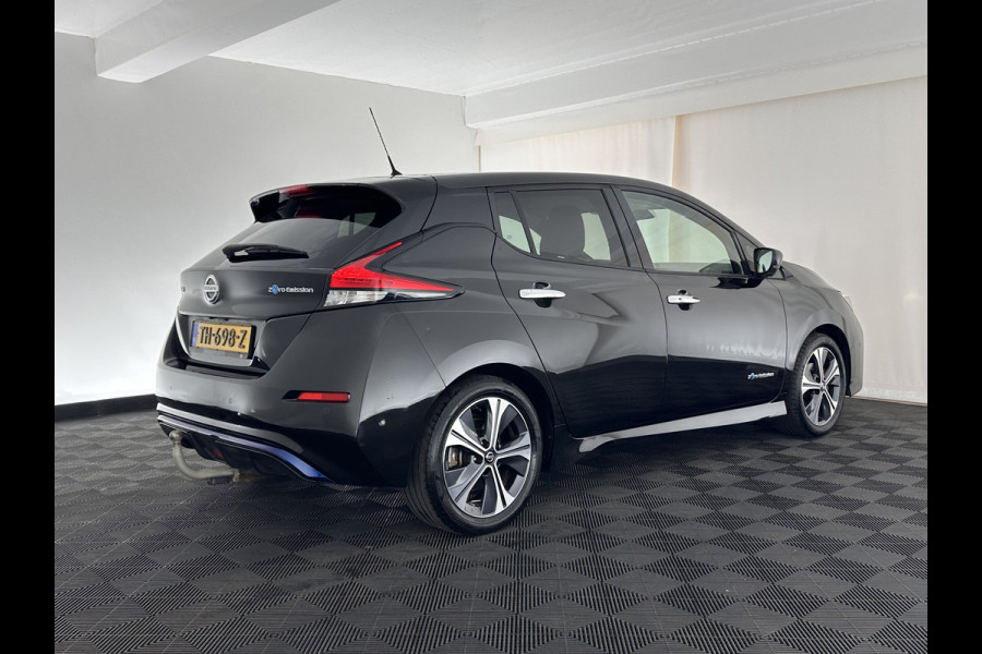 Nissan Leaf Tekna 40 kWh Aut.*1/2-LEATHER | FULL-LED | BOSE-SURROUND | ADAPTIVE-CRUISE | SURROUND-VIEW | KEYLESS | NAVI-FULLMAP | BLIS | DAB+ | ECC | PDC | COMFORT-SEATS | 17"ALU*