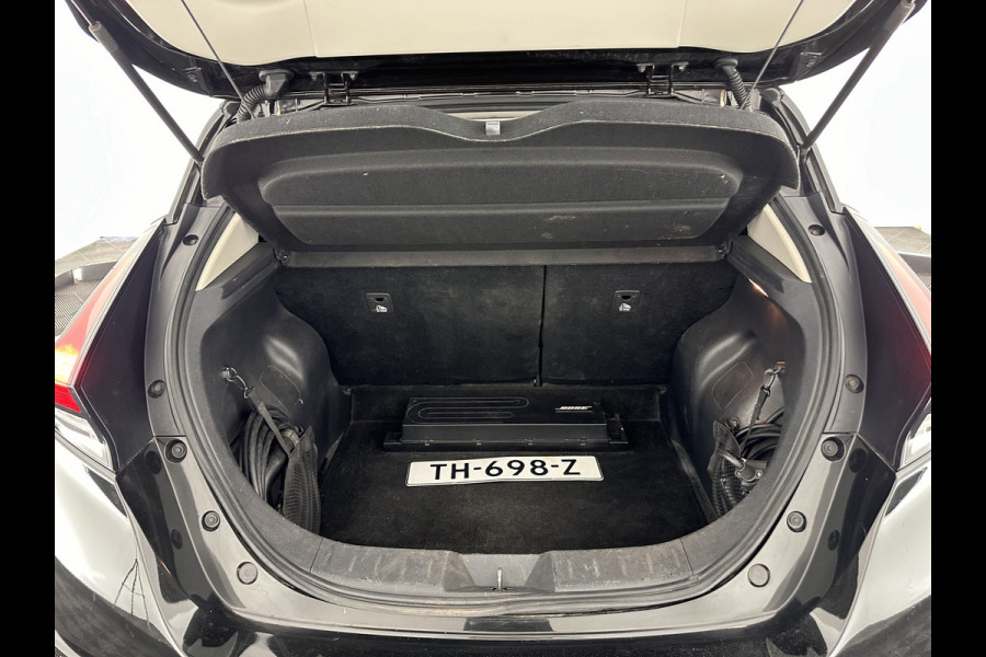 Nissan Leaf Tekna 40 kWh Aut.*1/2-LEATHER | FULL-LED | BOSE-SURROUND | ADAPTIVE-CRUISE | SURROUND-VIEW | KEYLESS | NAVI-FULLMAP | BLIS | DAB+ | ECC | PDC | COMFORT-SEATS | 17"ALU*