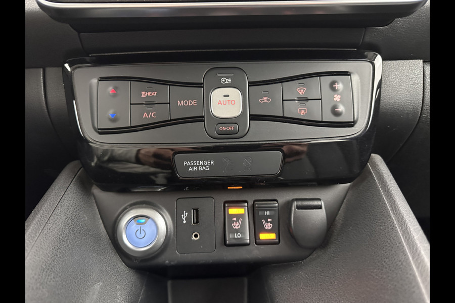 Nissan Leaf Tekna 40 kWh Aut.*1/2-LEATHER | FULL-LED | BOSE-SURROUND | ADAPTIVE-CRUISE | SURROUND-VIEW | KEYLESS | NAVI-FULLMAP | BLIS | DAB+ | ECC | PDC | COMFORT-SEATS | 17"ALU*