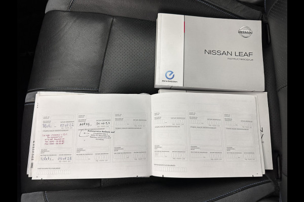 Nissan Leaf Tekna 40 kWh Aut.*1/2-LEATHER | FULL-LED | BOSE-SURROUND | ADAPTIVE-CRUISE | SURROUND-VIEW | KEYLESS | NAVI-FULLMAP | BLIS | DAB+ | ECC | PDC | COMFORT-SEATS | 17"ALU*