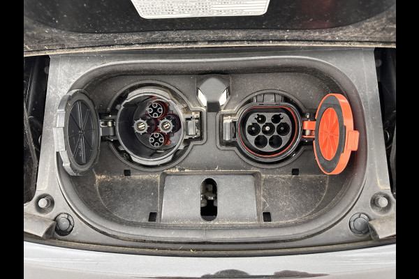 Nissan Leaf Tekna 40 kWh Aut.*1/2-LEATHER | FULL-LED | BOSE-SURROUND | ADAPTIVE-CRUISE | SURROUND-VIEW | KEYLESS | NAVI-FULLMAP | BLIS | DAB+ | ECC | PDC | COMFORT-SEATS | 17"ALU*