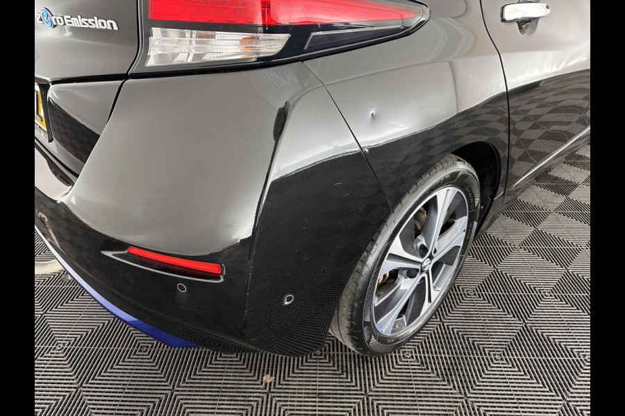 Nissan Leaf Tekna 40 kWh Aut.*1/2-LEATHER | FULL-LED | BOSE-SURROUND | ADAPTIVE-CRUISE | SURROUND-VIEW | KEYLESS | NAVI-FULLMAP | BLIS | DAB+ | ECC | PDC | COMFORT-SEATS | 17"ALU*