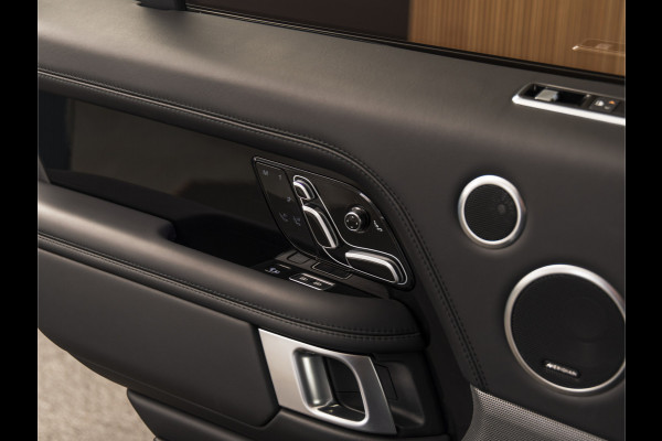 Land Rover Range Rover P400e Autobiography