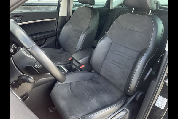 Seat Ateca 1.5 TSI Xperience Business Intense Elek. Trekhaak | | Alcantara | LED | Carplay | Navi | Camera | PDC