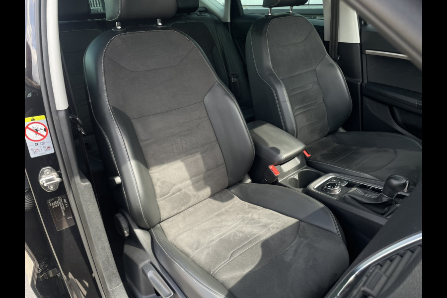 Seat Ateca 1.5 TSI Xperience Business Intense Elek. Trekhaak | | Alcantara | LED | Carplay | Navi | Camera | PDC