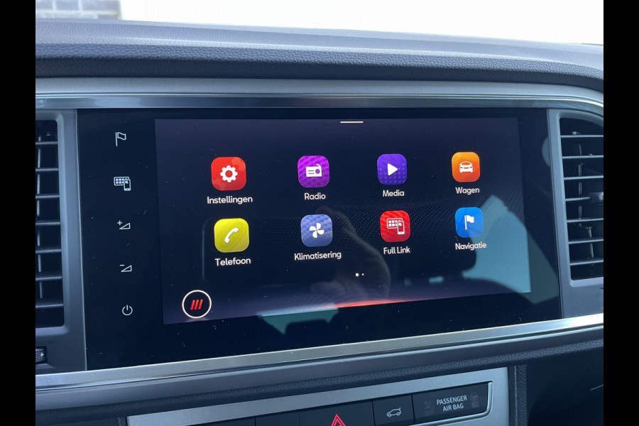 Seat Ateca 1.5 TSI Xperience Business Intense Elek. Trekhaak | | Alcantara | LED | Carplay | Navi | Camera | PDC