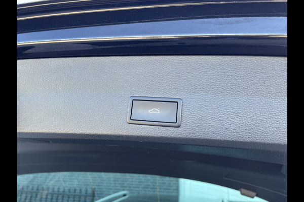 Seat Ateca 1.5 TSI Xperience Business Intense Elek. Trekhaak | | Alcantara | LED | Carplay | Navi | Camera | PDC