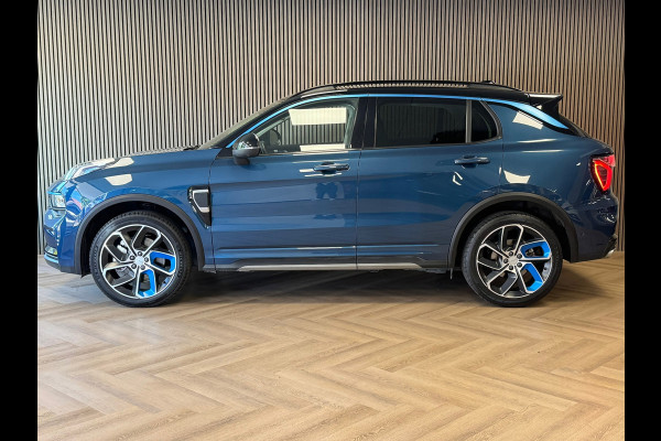 Lynk & Co 01 1.5 AUT. PLUG-IN HYBRIDE PANORAMADAK AIRCO CAMERA CRUISE PDC STOELVERWARMING APPLE CARPLAY