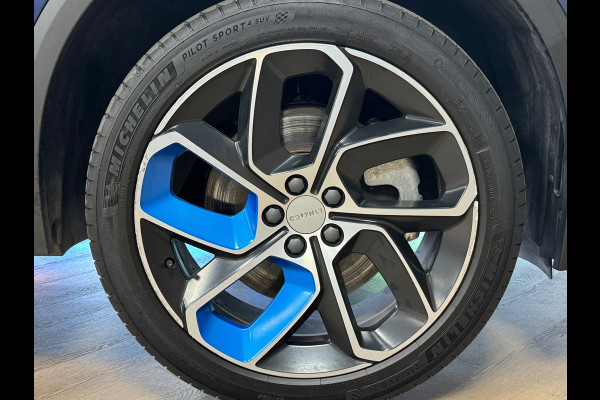 Lynk & Co 01 1.5 AUT. PLUG-IN HYBRIDE PANORAMADAK AIRCO CAMERA CRUISE PDC STOELVERWARMING APPLE CARPLAY