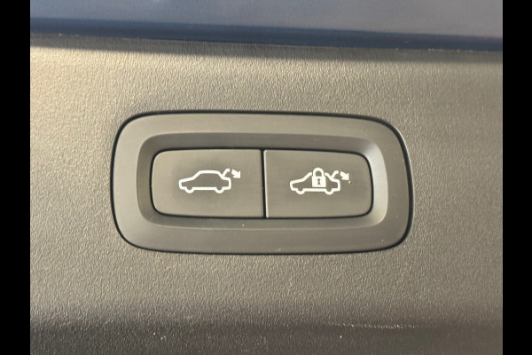 Lynk & Co 01 1.5 AUT. PLUG-IN HYBRIDE PANORAMADAK AIRCO CAMERA CRUISE PDC STOELVERWARMING APPLE CARPLAY