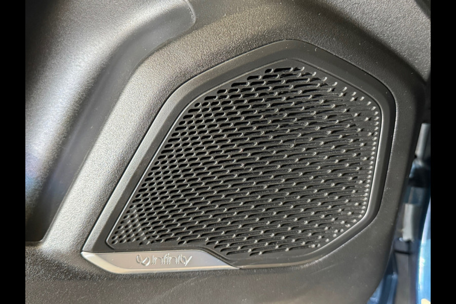 Lynk & Co 01 1.5 AUT. PLUG-IN HYBRIDE PANORAMADAK AIRCO CAMERA CRUISE PDC STOELVERWARMING APPLE CARPLAY