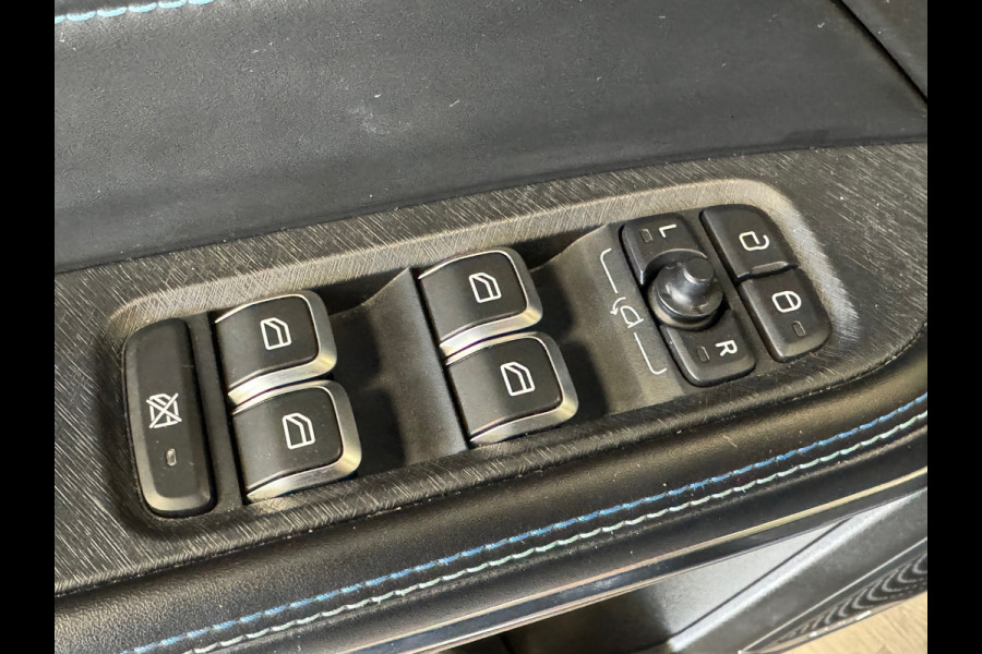 Lynk & Co 01 1.5 AUT. PLUG-IN HYBRIDE PANORAMADAK AIRCO CAMERA CRUISE PDC STOELVERWARMING APPLE CARPLAY