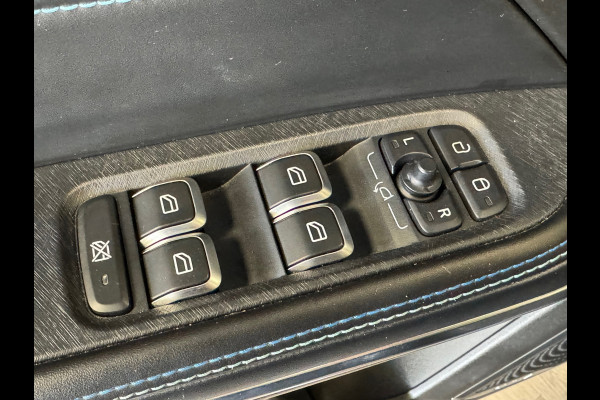 Lynk & Co 01 1.5 AUT. PLUG-IN HYBRIDE PANORAMADAK AIRCO CAMERA CRUISE PDC STOELVERWARMING APPLE CARPLAY