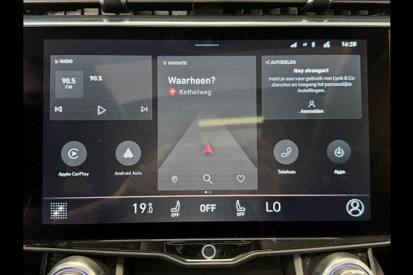 Lynk & Co 01 1.5 AUT. PLUG-IN HYBRIDE PANORAMADAK AIRCO CAMERA CRUISE PDC STOELVERWARMING APPLE CARPLAY