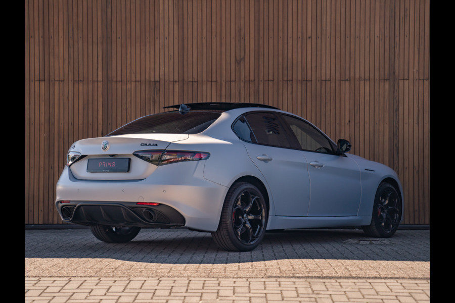 Alfa Romeo Giulia 2.0T 280pk Q4 Competizione | MY24 | Pano-dak | Harman/Kardon