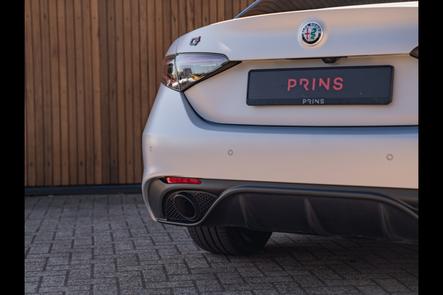 Alfa Romeo Giulia 2.0T 280pk Q4 Competizione | MY24 | Pano-dak | Harman/Kardon
