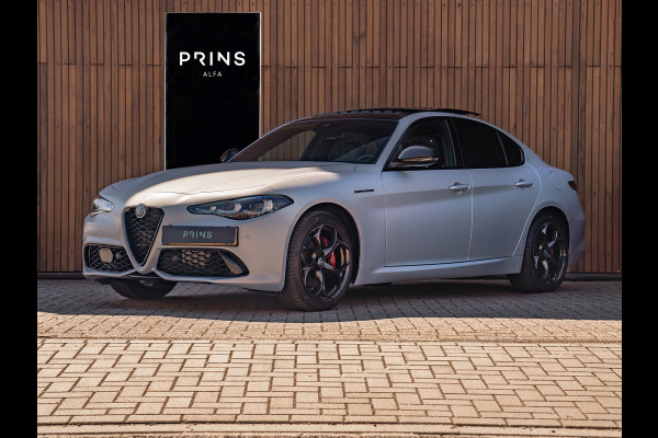 Alfa Romeo Giulia 2.0T 280pk Q4 Competizione | MY24 | Pano-dak | Harman/Kardon