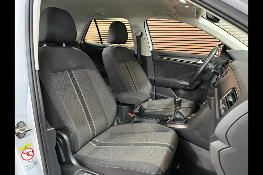 Volkswagen T-Roc 1.0 TSI Style | Virtual Cockpit | LED | Carplay