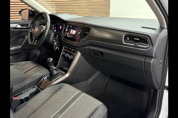 Volkswagen T-Roc 1.0 TSI Style | Virtual Cockpit | LED | Carplay