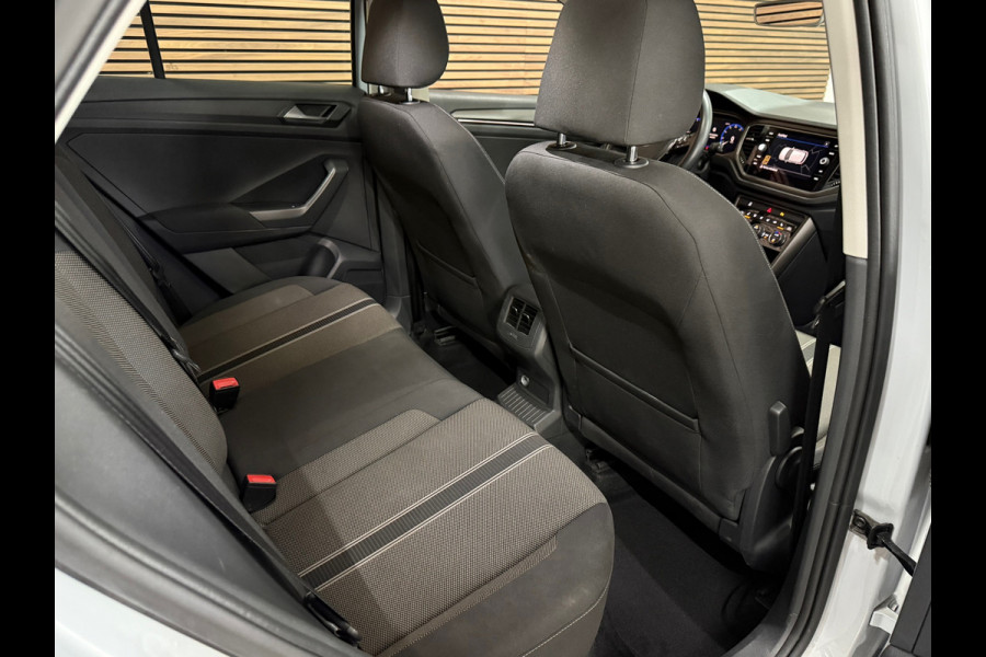 Volkswagen T-Roc 1.0 TSI Style | Virtual Cockpit | LED | Carplay
