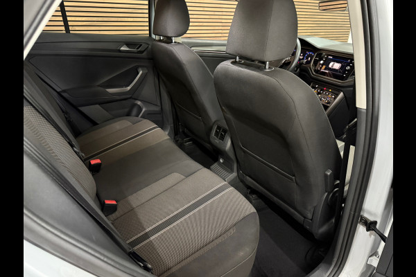 Volkswagen T-Roc 1.0 TSI Style | Virtual Cockpit | LED | Carplay