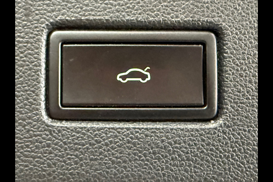 Volkswagen T-Roc 1.0 TSI Style | Virtual Cockpit | LED | Carplay