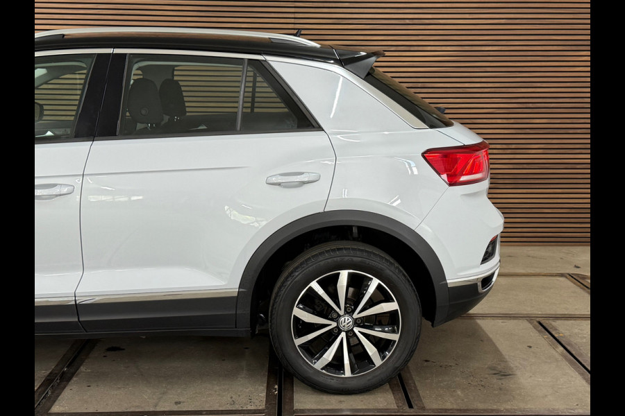 Volkswagen T-Roc 1.0 TSI Style | Virtual Cockpit | LED | Carplay