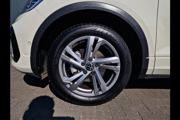 Volkswagen T-Roc 1.5 TSI R-Line /ACC /IQ Light /Camera /App Connect