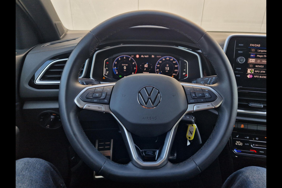 Volkswagen T-Roc 1.5 TSI R-Line /ACC /IQ Light /Cam/Massage/Winterpakket