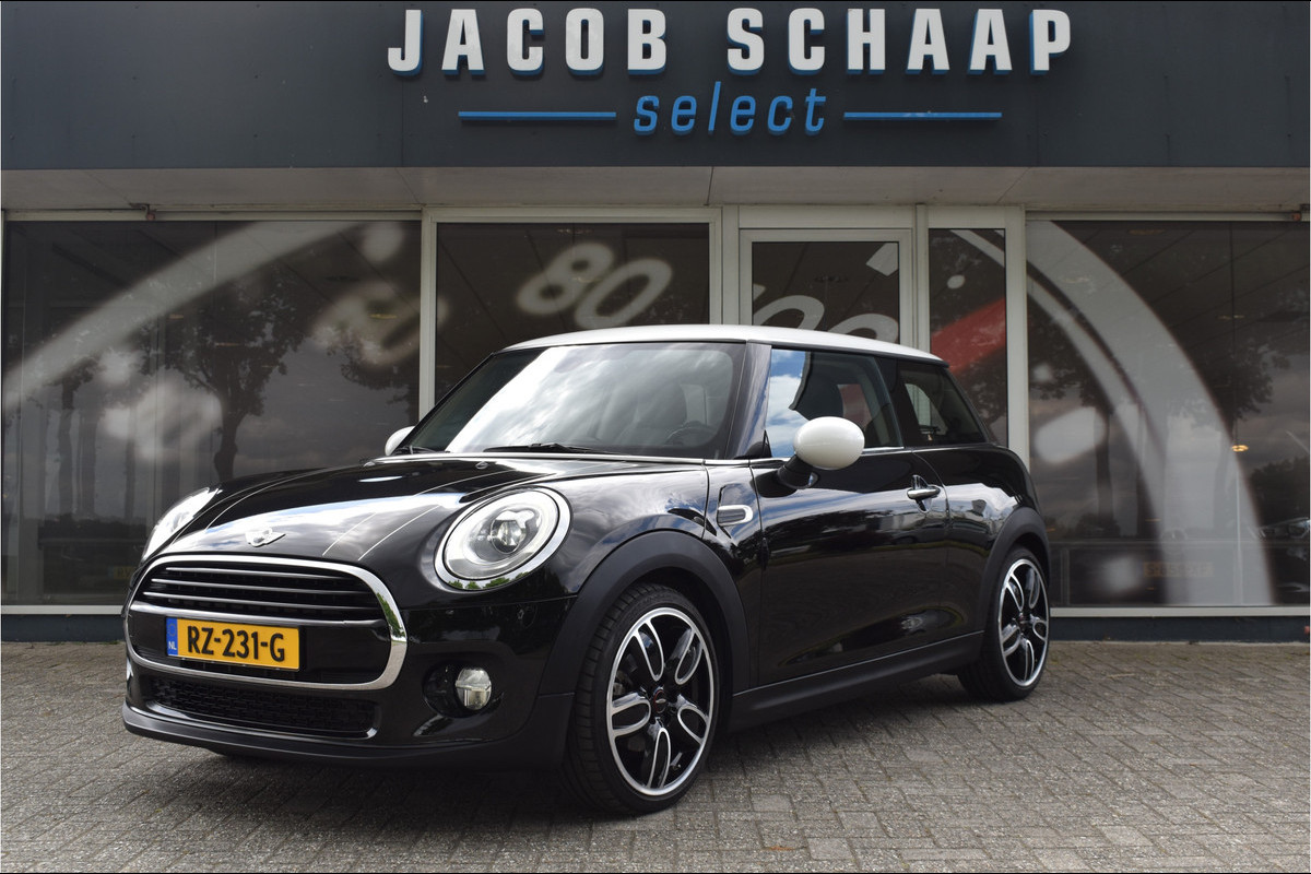 MINI Mini 1.5 Cooper Chili Business / Cruise Control / Keyless start / Sportstoelen / LED / MINI Mini 1.5 Cooper Chili Business / Cruise Control / Keyless start / Sportstoelen / LED /