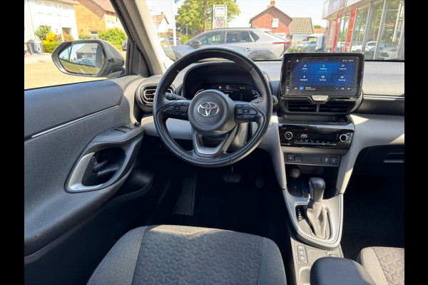 Toyota Yaris Cross 1.5 Hybrid Dynamic Plus | Head up display, Elektrische achterklep, Smart connect, Stoel + Stuurverwarming, Keyless