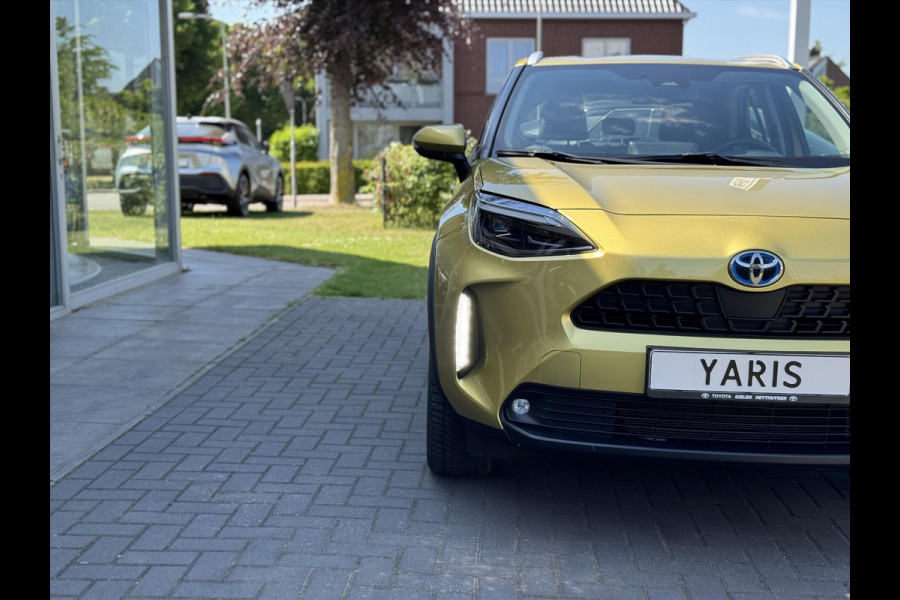Toyota Yaris Cross 1.5 Hybrid Dynamic Plus | Head up display, Elektrische achterklep, Smart connect, Stoel + Stuurverwarming, Keyless