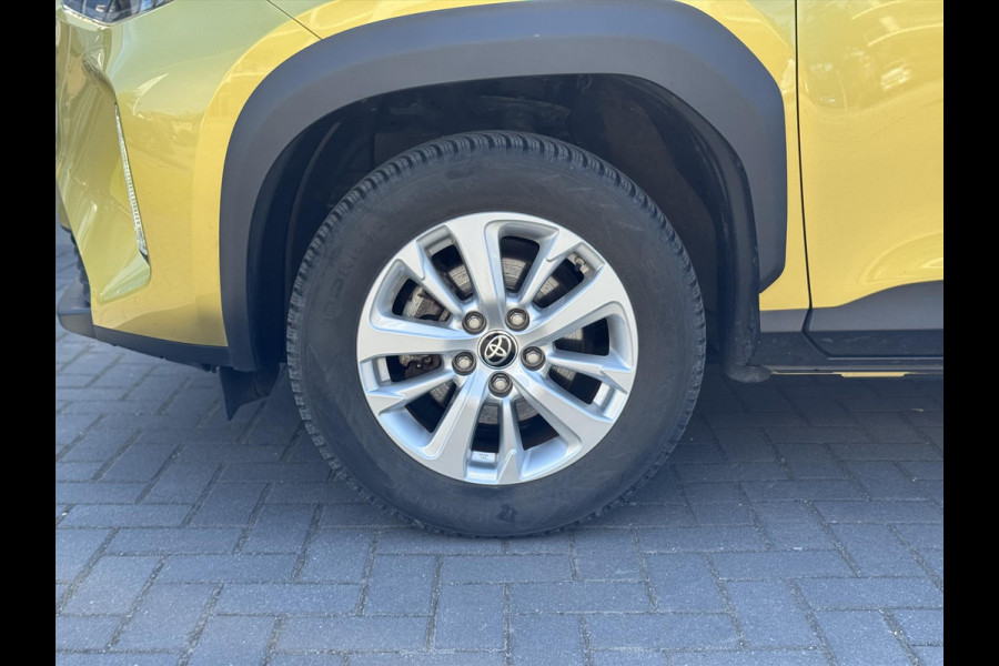 Toyota Yaris Cross 1.5 Hybrid Dynamic Plus | Head up display, Elektrische achterklep, Smart connect, Stoel + Stuurverwarming, Keyless