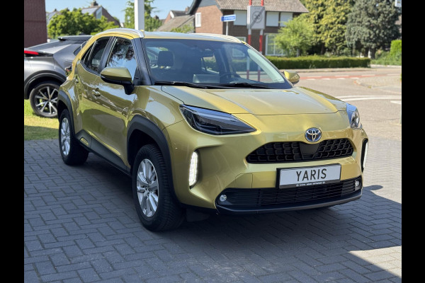 Toyota Yaris Cross 1.5 Hybrid Dynamic Plus | Head up display, Elektrische achterklep, Smart connect, Stoel + Stuurverwarming, Keyless