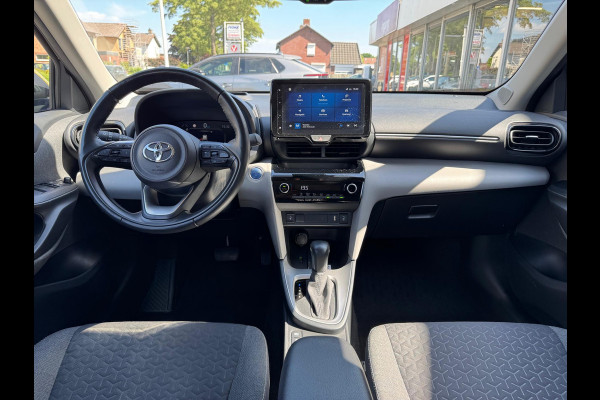 Toyota Yaris Cross 1.5 Hybrid Dynamic Plus | Head up display, Elektrische achterklep, Smart connect, Stoel + Stuurverwarming, Keyless
