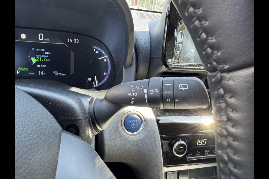 Toyota Yaris Cross 1.5 Hybrid Dynamic Plus | Head up display, Elektrische achterklep, Smart connect, Stoel + Stuurverwarming, Keyless