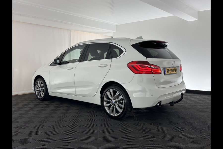 BMW 2 Serie Active Tourer 218i Corporate Lease Executive Aut. *NAVI-FULLMAP | FULL-LED | SPORT-SEATS | CAMERA | ECC | PDC | CRUISE | 18''ALU*