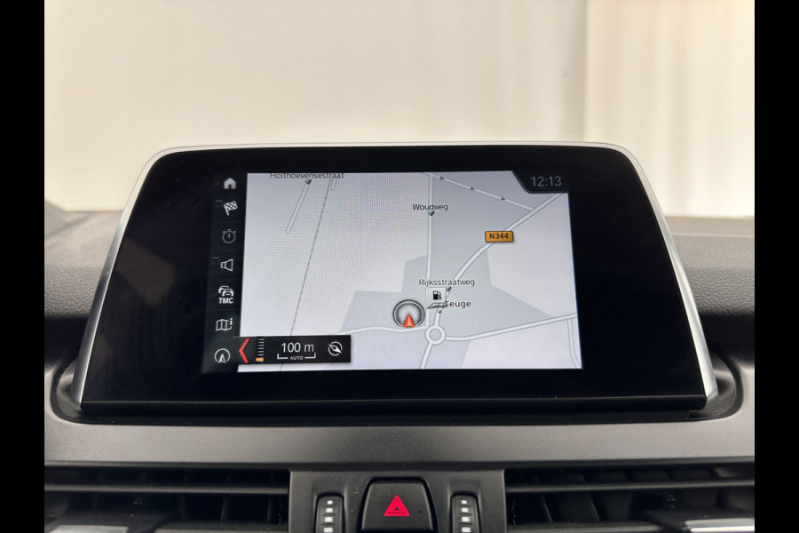 BMW 2 Serie Active Tourer 218i Corporate Lease Executive Aut. *NAVI-FULLMAP | FULL-LED | SPORT-SEATS | CAMERA | ECC | PDC | CRUISE | 18''ALU*